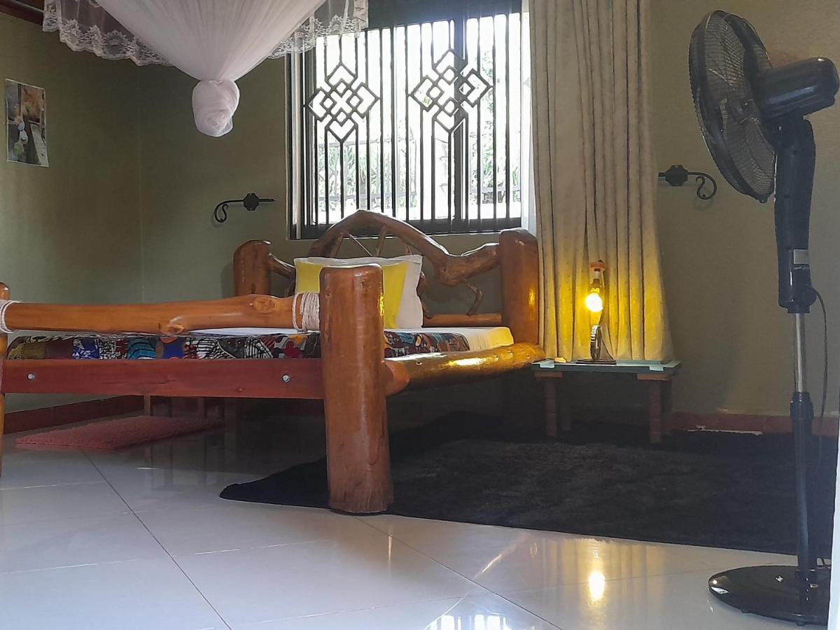 Aivilo Home Entebbe Zewnętrze zdjęcie